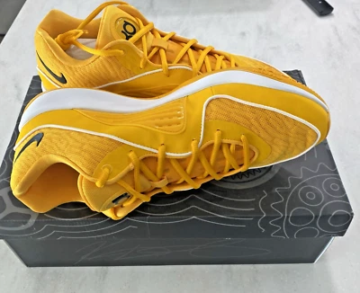 KD16 TB P Men's University Gold Black White FN7091-701 size 14 / 15.5 BRAND NEW - Image 1 of 4