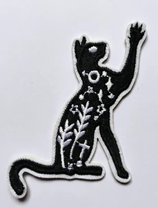 Mystical Black Cat Iron-On Embroidered 2.5 " Patch New - Picture 1 of 2