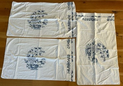 Ralph Lauren Pillowcases Standard Set of 3 Blue Porcelain Medallion USA “READ” - Image 1 of 4