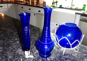 COBALT BLUE GLASS ART VASES - SET OF THREE - MIXED DESIGNS - Picture 1 of 8