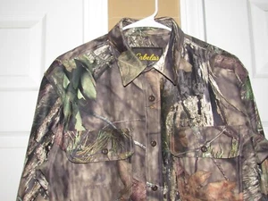 NWOT New CABELAS Men's Medium Thick Camouflage Button Up Shirt Long Sleeved - Picture 1 of 5