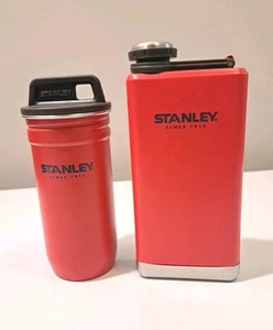 Stanley Gift Pack Stainless Shot Glasses Carry Case Red Flask NO  SHOTGLASS - Picture 1 of 5