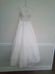 Stella York size 14 brand new never worn wedding dress with extra long veil  - Picture 1 of 11