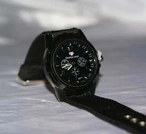 Orologio da polso militare con cinturino in tessuno Gemius Army nero esercito - Foto 1 di 1