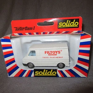 319C Solido 388 Francia Citroën C35 Filtoys 1:43 + Scatola - Foto 1 di 6
