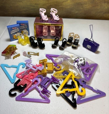 Rainbow High Doll Shoes Hangers Jewelry Earrings Accessories Lot - Image 1 of 4