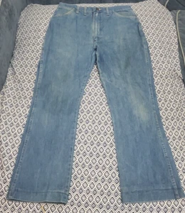 Wrangler Men's Denim Blue Jeans Size 38 x 33 USA Vintage - Picture 1 of 21