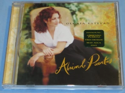 GLORIA ESTEFAN Abriendo Puertas  (CD 1995)  MADE IN USA - Image 1 of 3