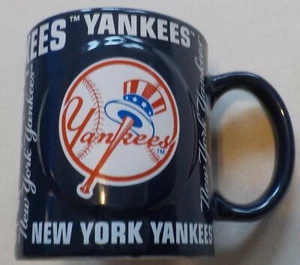 New York Yankees 12 oz. TAZA DE CAFÉ DE CERÁMICA MLB MERCANCÍA GENUINA TAZA BOELTER - Imagen 1 de 4