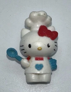 Sanrio Hello Kitty 1.5" Chef Baker Figure - Picture 1 of 3