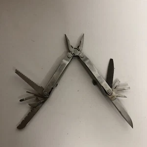 Vintage Leatherman Super Tool 200 Multi Tool with Leather Sheath USA - Picture 1 of 6