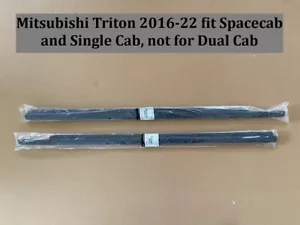 2 X Genuine Outer Weatherstrip For MITSUBISHI TRITON 2016 - 2022 - Picture 1 of 5
