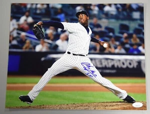 Aroldis Chapman Signed 11x14 Photo New York Yankees JSA Hologram ONLY Autograph - Picture 1 of 1
