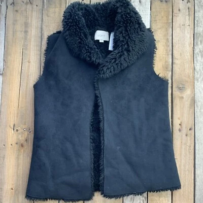 Loft Faux Fur Lined Black Vest Jacket Womens Size SP Petite - Image 1 of 4