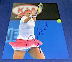 VICTORIA AZARENKA SIGNED 8X10 PHOTO BELARUSIAN PRO TENNIS PLAYER WTA AUTOGRAPH