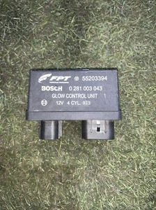 Centralina Preriscaldamento Candelette Fiat Bravo  2011 55203394 (2) - Foto 1 di 2