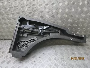 Ford Focus ST3 Turbo 5-Türer 2015 Kofferraum Schaumstoff Wagenheber Kit BM51-A11169-EA OEM - Bild 1 von 9