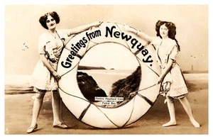 GREETINGS FROM NEWQUAY ENGLAND UK BATHING BEAUTIES OLD REAL PHOTO POSTCARD - Picture 1 of 2