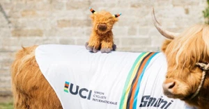 UCI Cycling World Championships Glasgow Scotland Podium Coo Mascot NEW - Picture 1 of 9