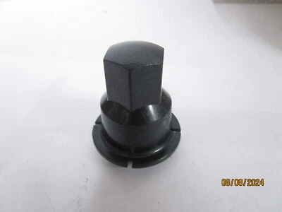 Genuine GM OEM 10243306 Wheel Nut Cap fits 1995-1996 Oldsmobile Cutlass Foto 1 de 4