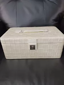 Lancome Vanity Etui, Make-up Reisetasche, Schnallenverschluss - Bild 1 von 17