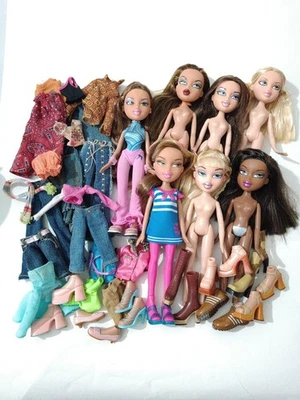 Lotto Bratz Bambole Mga anni 2000 Dana Yasmin Cloe Sasha con accessori e vestiti - Imagen 1 de 4
