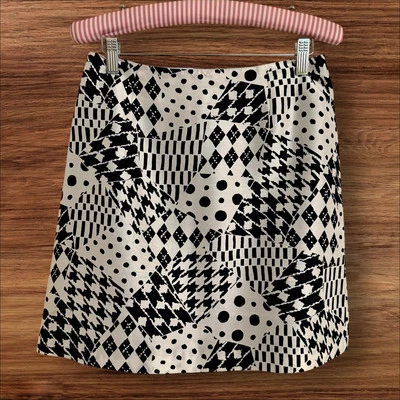 Sexy Mini Falda Cache 100% Seda Talla 6 Y2K Negra Blanca Estampado Forrada Ropa de Club Retro Foto 1 de 4