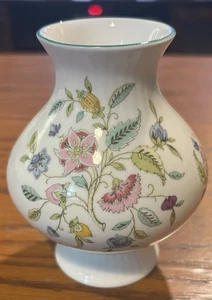 Small Flowery Bud Vase-Vintage Haddon Hall Pattern-Minton Bone China-4.5" - Picture 1 of 7