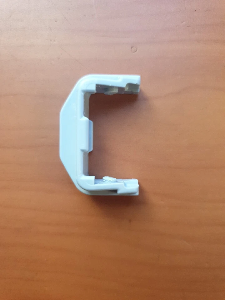 Подлинная верхняя корзина для посудомоечной машины AEG F88009M0P передний ограничитель направляющей (B) - Изображение 1 из 3