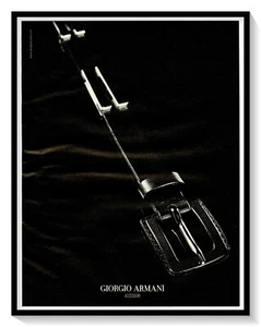 Giorgio Armani Accessori Black Belt Print Ad Vintage 2001 Magazine Advertisement - Bild 1 von 2