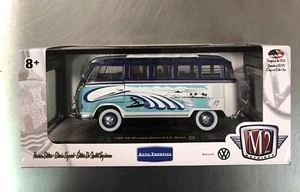 M2 MACHINES 1960 VW MICROBUS DELUXE U.S.A. MODEL S28 AUTO-THENTICS 1:24 SCALE - Picture 1 of 7