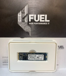 Toshiba XG3  THNSN5256GPU7    -    256GB  NVMe SSD M.2 - Afbeelding 1 van 2