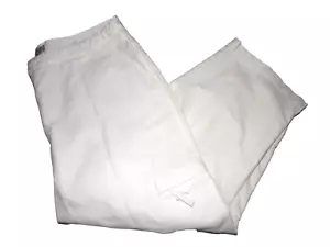 Christopher & Banks White Capri Women’s 10 hip zip pocket 32W/21L LB2 - Picture 1 of 8