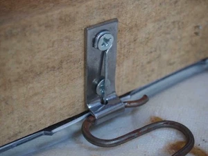 Sofa Zig Zag Spring Repair Bracket Sag Chair Saver Clips - Picture 1 of 5