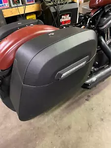 Bolsas rígidas alforjas Harley Sportster Viking 2004^ 883 1200 cuero de cuervo lamellar - Imagen 1 de 7