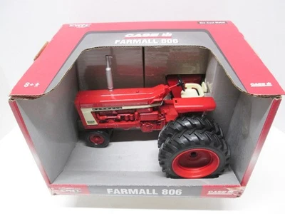 ERTL CASE-IH INTERNATIONAL 806 TRACTOR w/DUALS 1/16 Scale 2006  - MINT-IN-BOX - Image 1 of 3