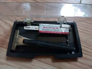 Vintage 1960s Schick Adjustable Injector Safety Razor & 1 Blade Case - Picture 1 of 6