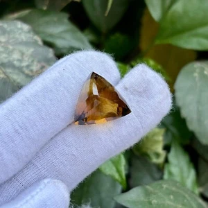 Natural Honey Quartz Triangle Faceted Cut Loose Gemstone For Making Jewelry - Picture 1 of 4