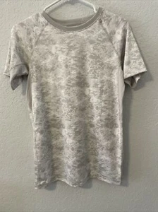 all in motion Top Size 16 GIRLS POLYESTER/SPANDEX  NICE - Picture 1 of 2