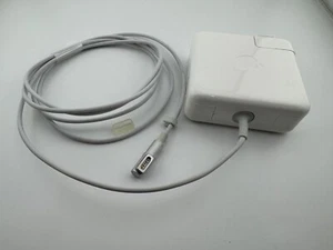 APPLE [A1344] GENUINE MACBOOK PRO 13'' 60W L-TIP MAGSAFE AC ADAPTER CHARGER - Picture 1 of 15