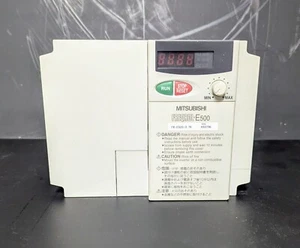 Mitsubishi Frequenzumrichter/Inverter / E500 / FR-E520-3. 7K / 3,7KW - Picture 1 of 6