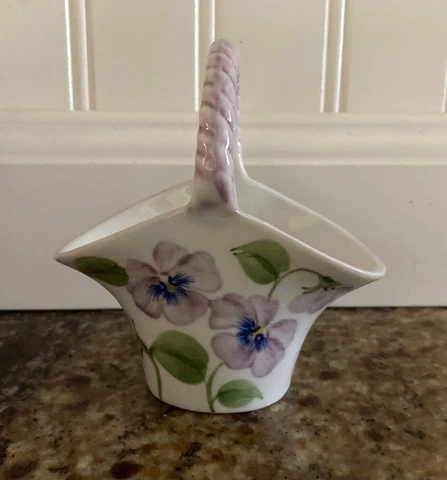 Hand Painted Basket With Handle 4.5" Ceramic Purple & Blue Flowers Cover