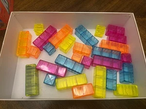 Milton Bradley 1991 Knockout Replacement Blocks Pieces Wall Parts Only - Picture 1 of 2