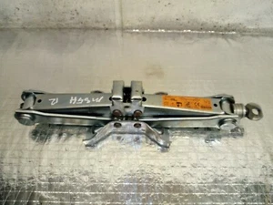 Gato de rueda de repuesto INFINITI M35H 995501MM0A - Imagen 1 de 2