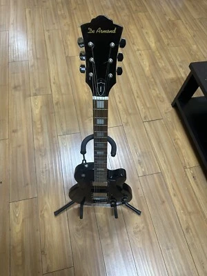 DE ARMOND M-65C Electric Guitar Black - Image 1 of 4