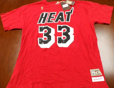 MITCHELL & NESS NBA MIAMI HEAT ALONZO MOURNING RED JERSEY T-SHIRT SIZE 2XL - Image 1 of 4