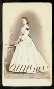 CDV H.Selle à Postdam  Marie von Tümpling ,fille du Général Wilhelm von Tümpling - Picture 1 of 2