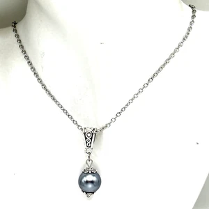 Simple & Stunning Gray Glass Pearl Pendant on 18"(+2") Stainless Steel Chain - Picture 1 of 4