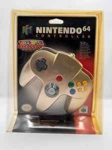 Nintendo 64 Gold Toys R Us Exclusive Gold Controller Blister Pak **BRAND NEW** - Afbeelding 1 van 7