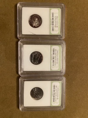 3 - SLABBED PROOF UNCIRCULATED STATE QUARTERS - Image 1 of 4